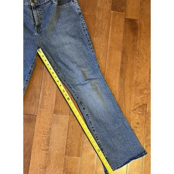 Old Navy OND Jeans Curvy 16 Short Bootcut Just Below Waist Blue Denim Stretch - Picture 8 of 12